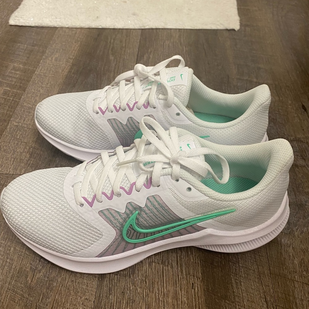 Nike Downshifters